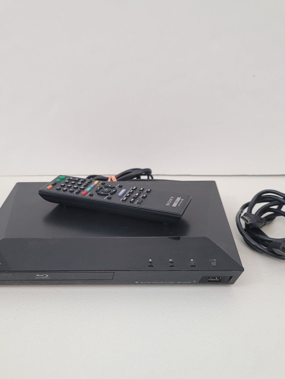 Sony BDP-S2100 Wi-Fi Streaming Blu-ray DVD Player With Remote & HDMI Cable
